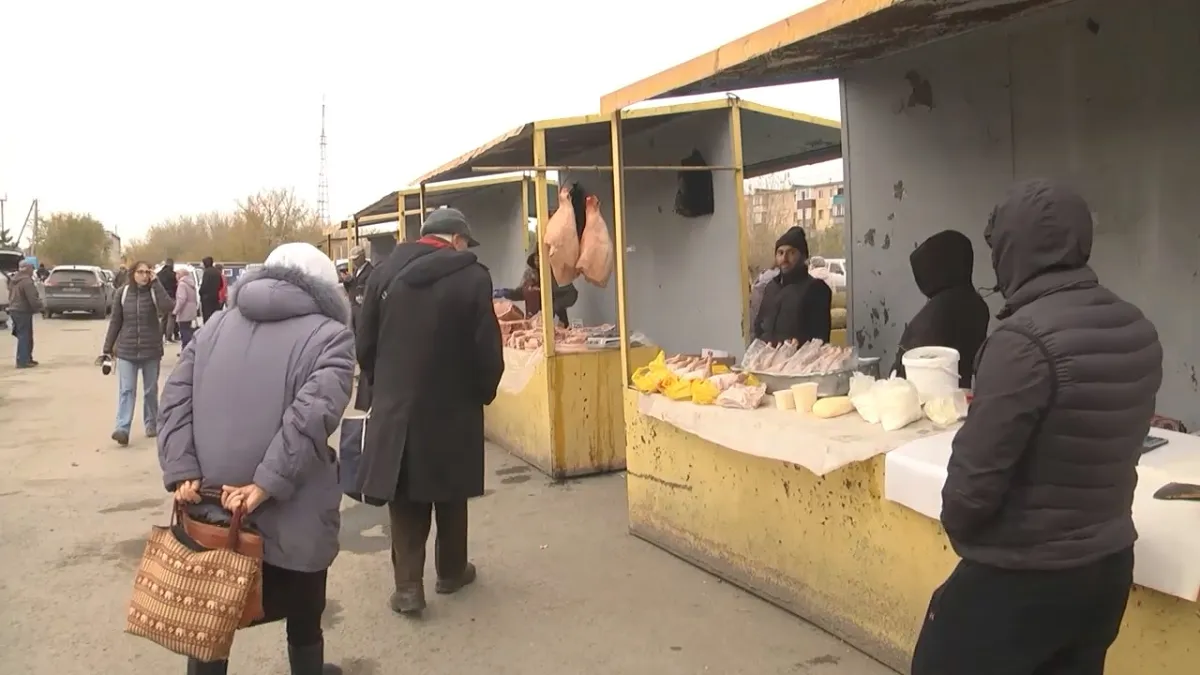 В Лисаковске открывается осенний сезон сельхозярмарок