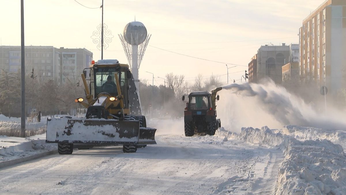 В Лисаковске к тем кто не убирает снег возле своих объектов будут принимать административные меры