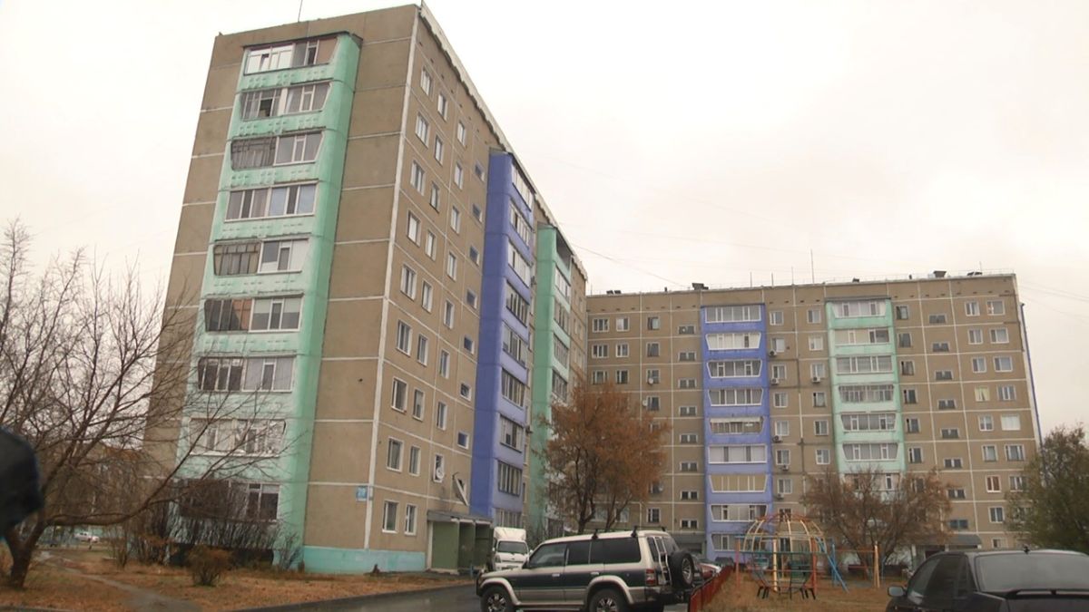 «Процесс пошёл» ещё в одном доме Лисаковска заменили лифт