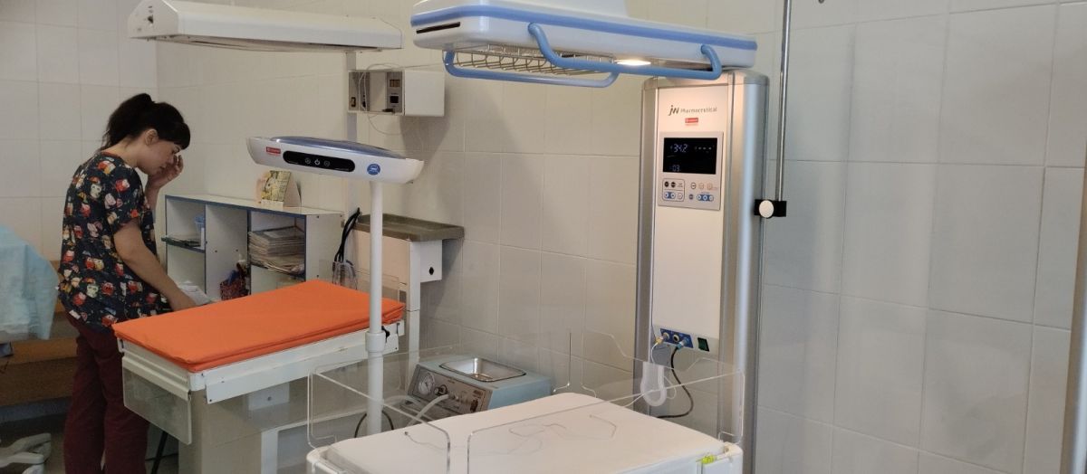 В родильном отделении ЛГБ новые медицинские аппараты