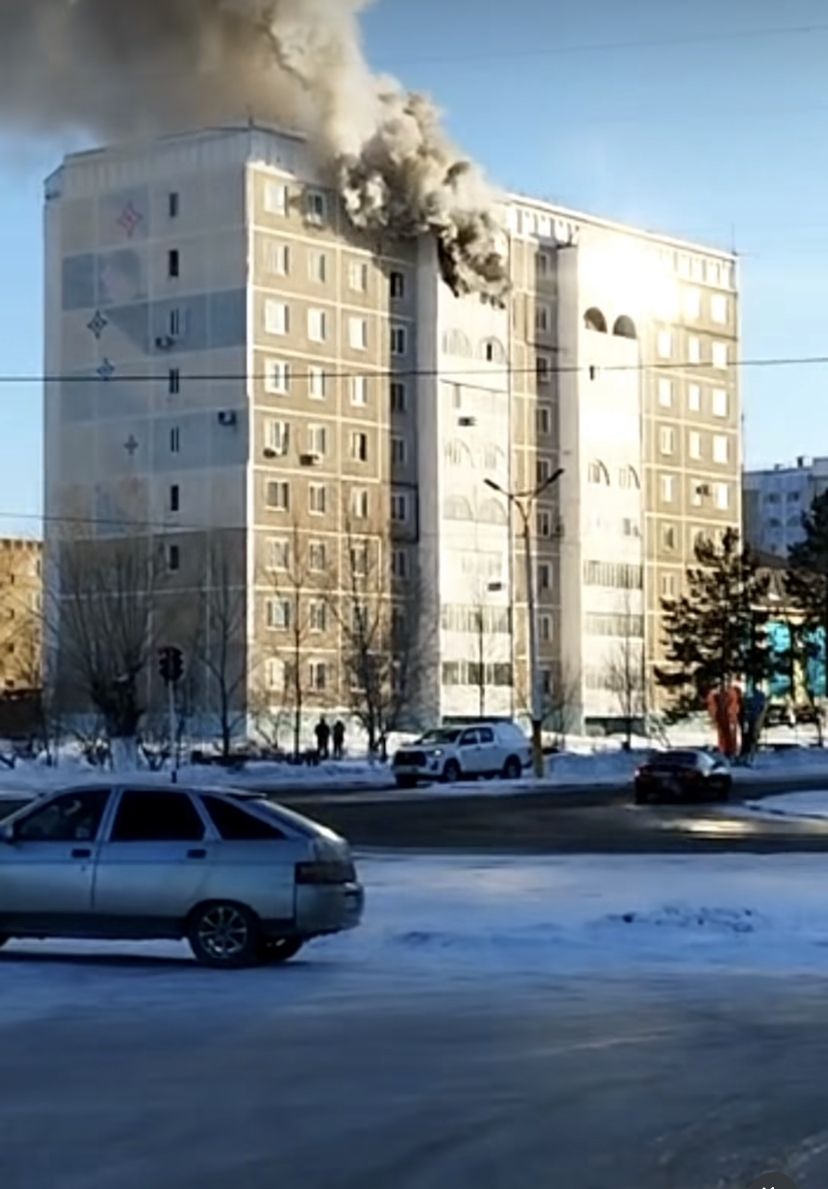 Пожар в 6 «а» мкр.