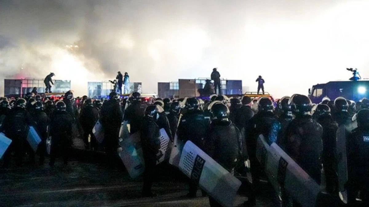 Генпрокуратура о январских событиях 2022: огонь по нападавшим был открыт до известного выступления Президента