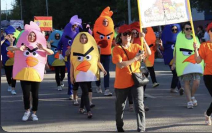 Карнавальное шествие в День Рождения Лисаковска