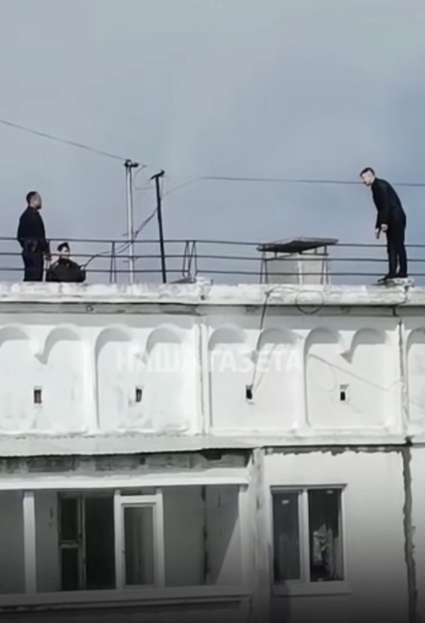 В Лисаковске мужчина пытался покончить жизнь самоубийством