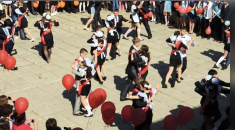 Как пройдут последние звонки и выпускные в школах? Есть ли ограничения